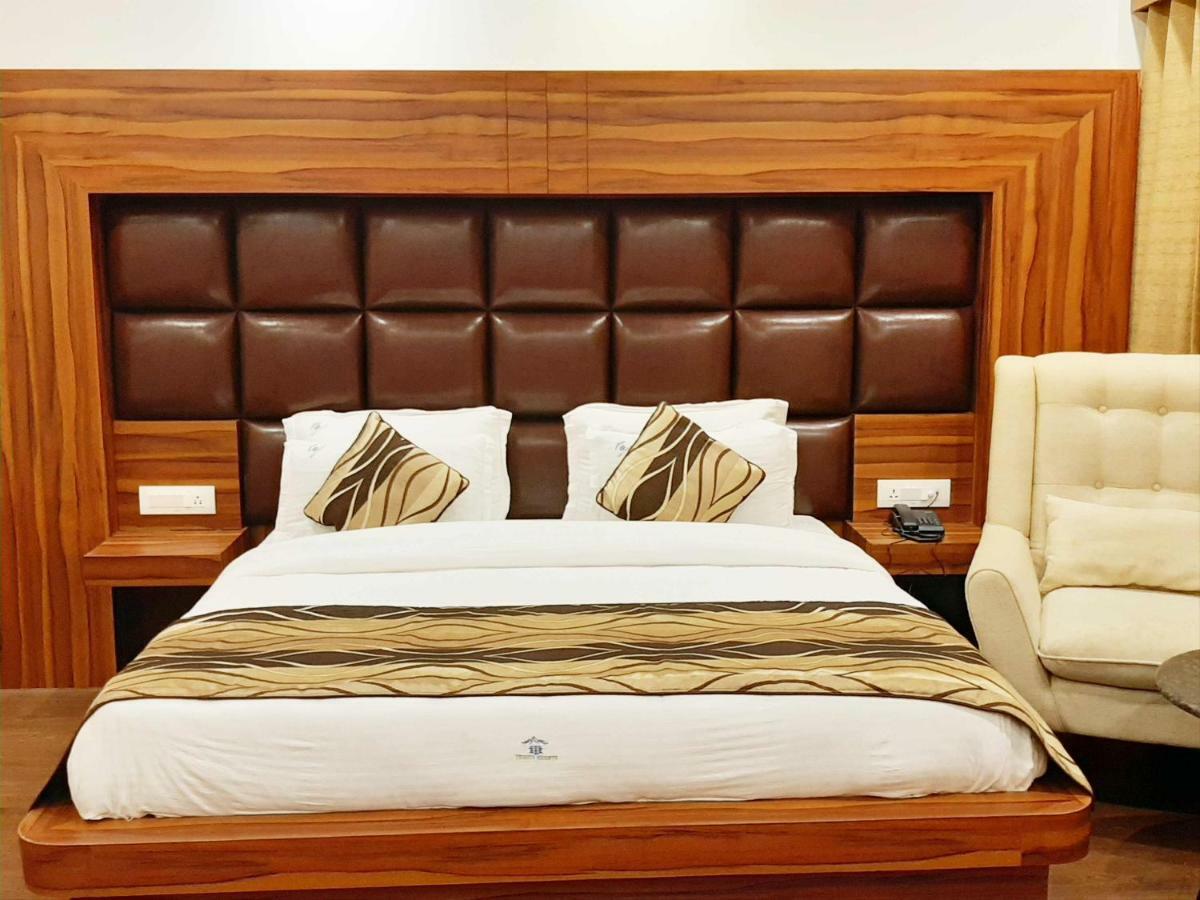 Hotel Trinity Heights McLeod Ganj Eksteriør billede