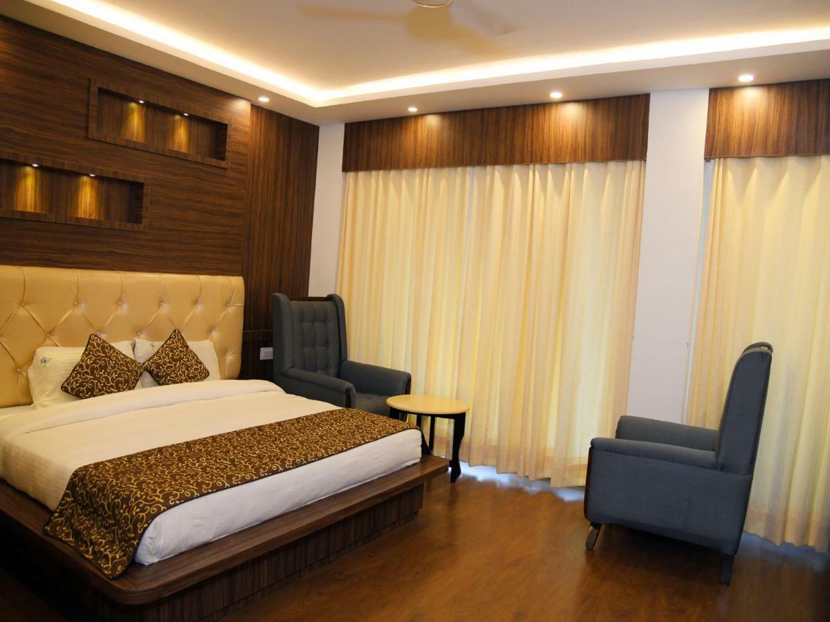 Hotel Trinity Heights McLeod Ganj Eksteriør billede