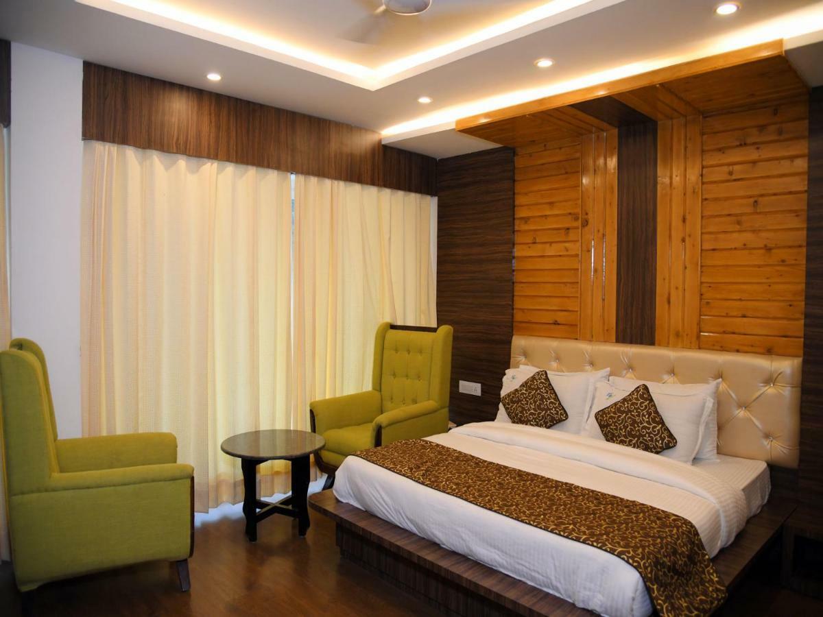 Hotel Trinity Heights McLeod Ganj Eksteriør billede